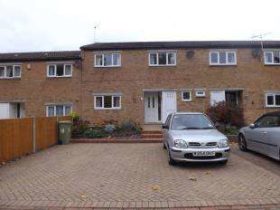 3 bedroom Terraced for sale